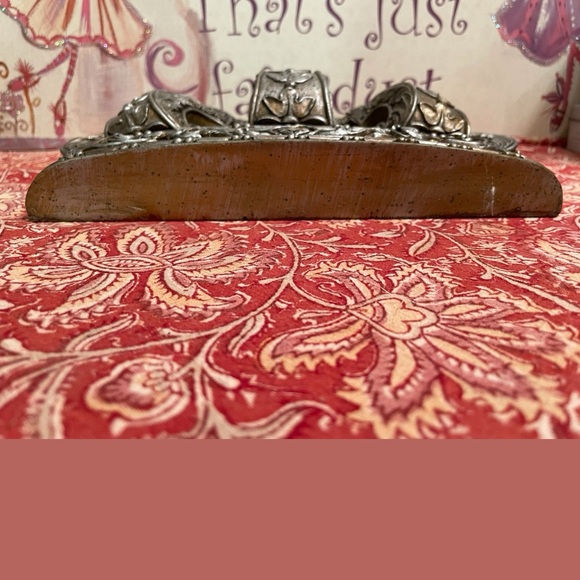 Vintage Crown By The Bombay Company Canada (2006) King Queen Princess - Picture 6 of 7